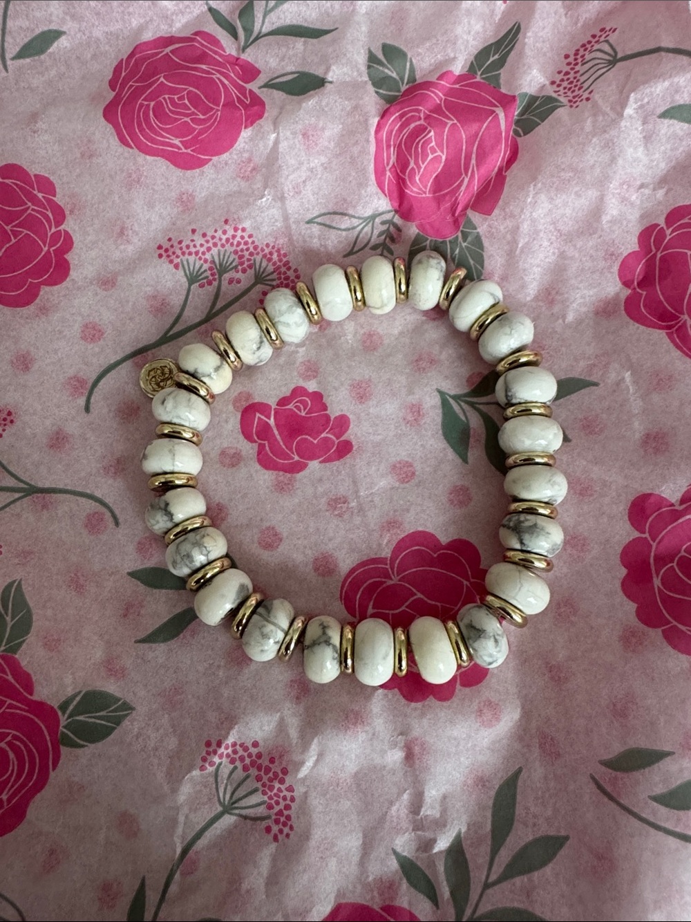 Kendra Scott White Howlite Bead Stretch Bracelet with Gold Accents